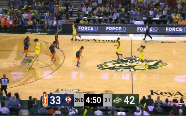 Natasha Howard Three Pointer Off Pick